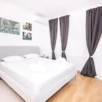 Apartament New White Unirii