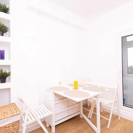 New White Unirii 公寓 *