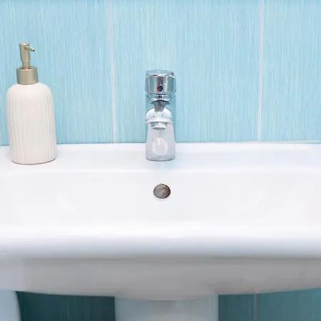 New White Unirii * Bucarest