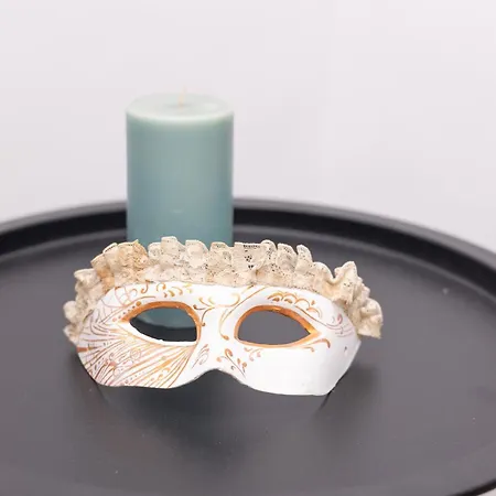 New White Unirii Βουκουρέστι