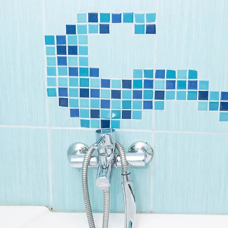 New White Unirii Bukarest