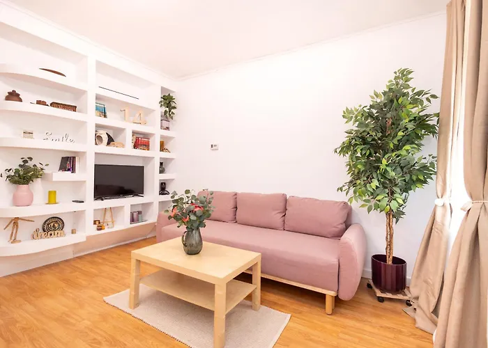 New White Unirii Apartmán *