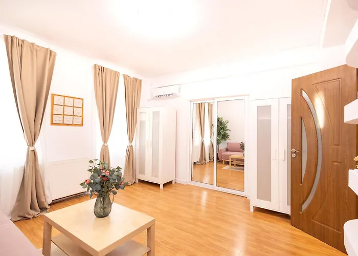 New White Unirii * Bukarest