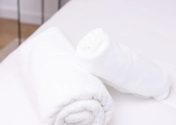 New White Unirii 公寓