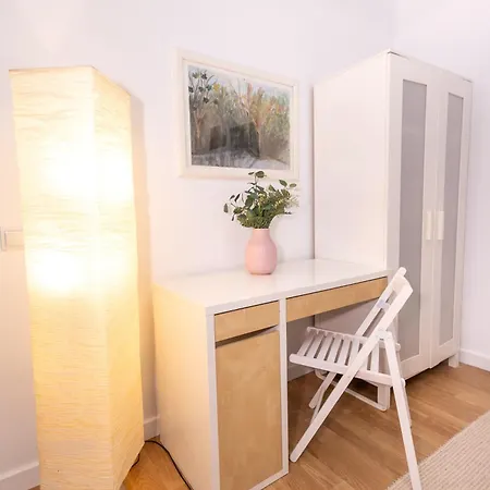 New White Unirii Bucarest